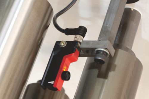 Machine d’inspection et de refendage haute vitesse